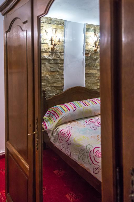 Fantasy Residence Braşov Habitación foto