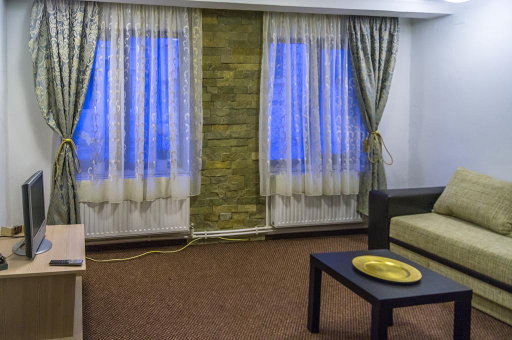 Fantasy Residence Braşov Habitación foto